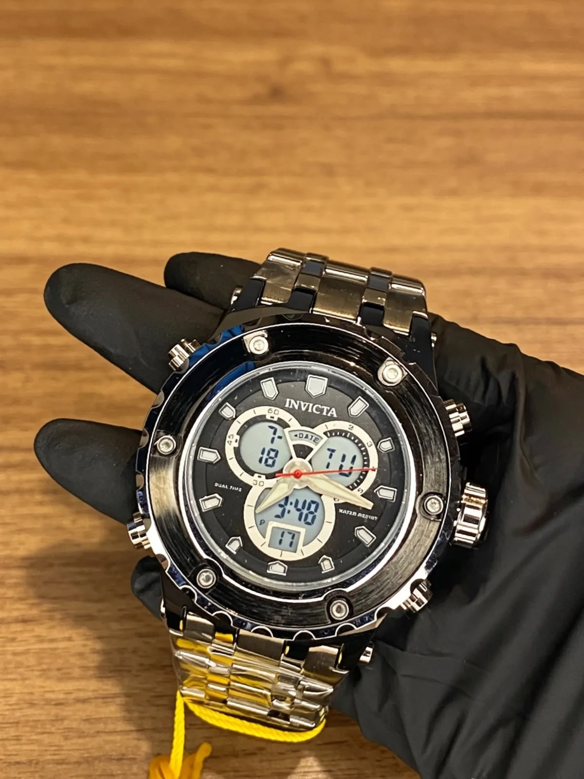 Reloj Invicta Doble Hora Sumergible R2